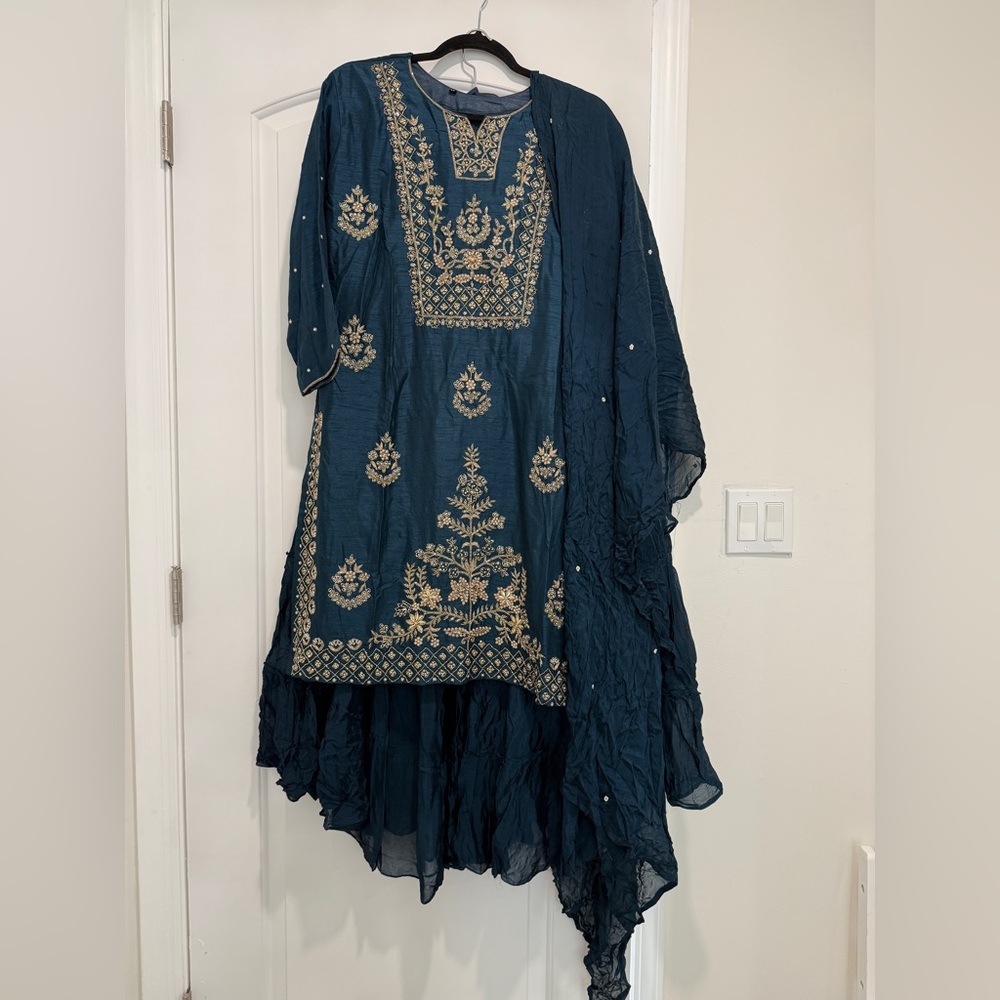 Pakistani Indian Salwar with Shahara Dress with Gold Embroidery Design